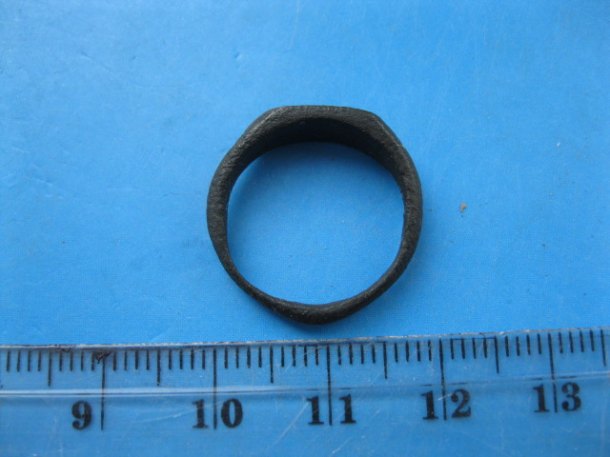 Zajimavý starý prsten