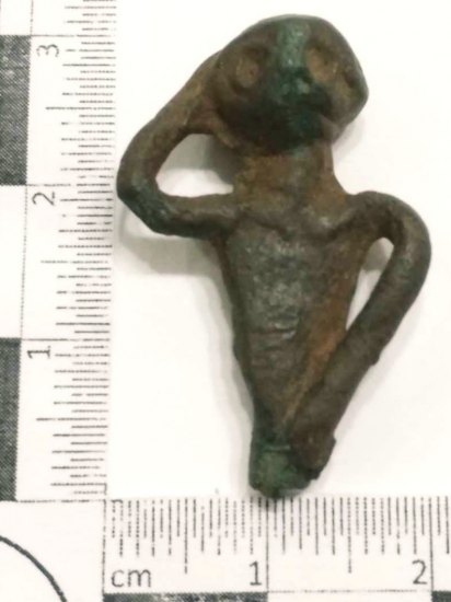 Bronzová soška