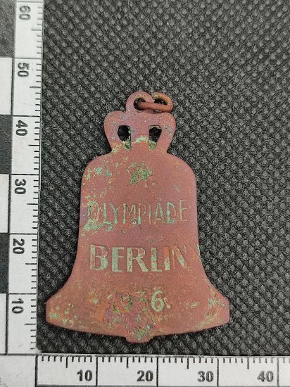 Zvoneček z olympiády v Berlíně 1936