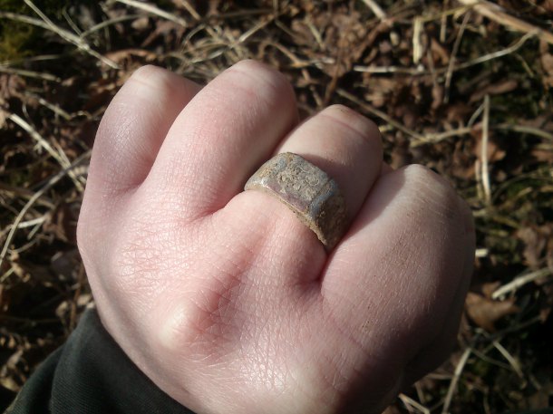Prsten s monogramem