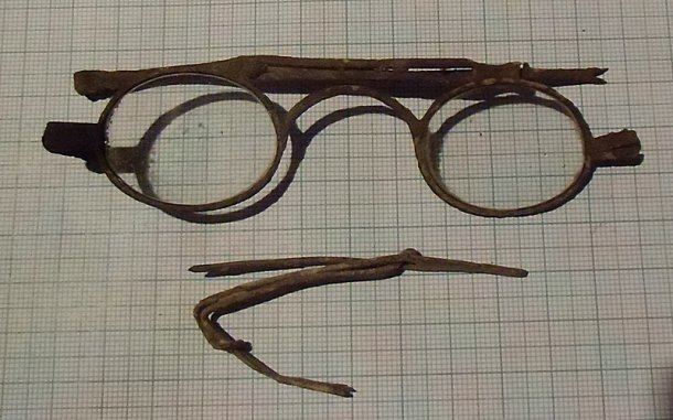 Brýle lesní