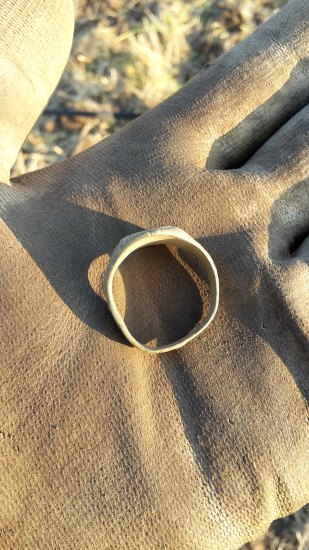 Robustní prsten