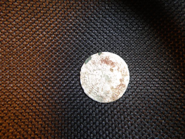Stříbrná mince - prosím o pomoc s určením. pruměr 16mm