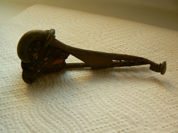 Bronzová sponka - starší nález