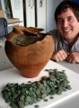 Šel poprvé hledat a našel 10.000 římských mincí…