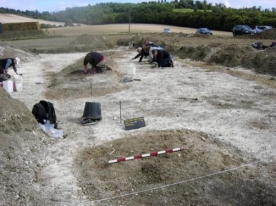 Archeologocké vykopávky s pomocí detektorů kovů