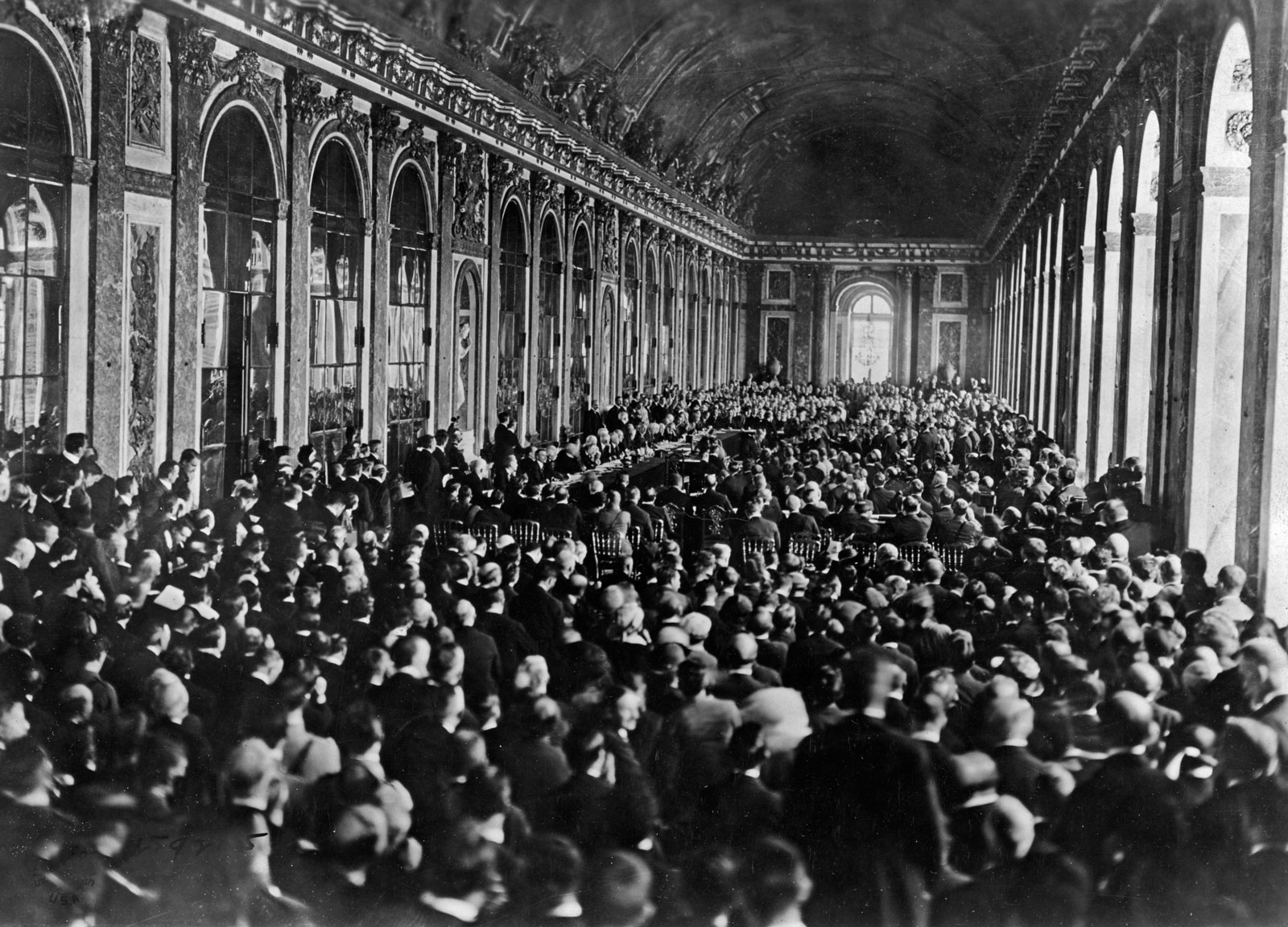 10.01.1919 - Mírová smlouva, která „zapříčinila“ druhou světovou válku