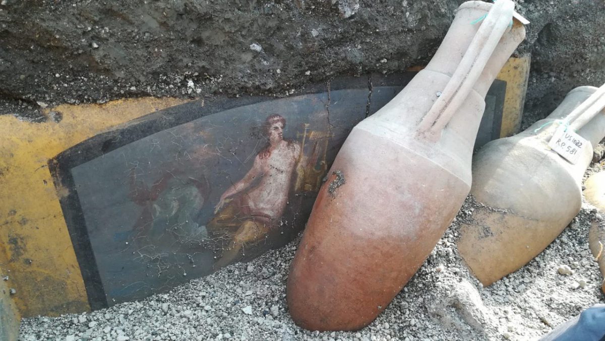 Perfektně zachovalá malba svůdné mořské víly byla objevena v ruinách pompejského „fast foodu“
