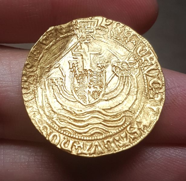 Zlatá mince z tudorovské éry