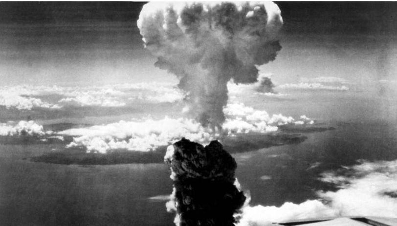 9.8. 1945 Die Atombombe fällt auf Nagasaki