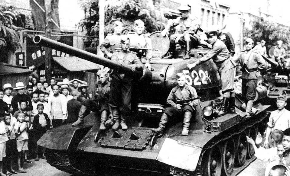 8.8. 1945 Sovětský svaz vyhlásil válku Japonsku