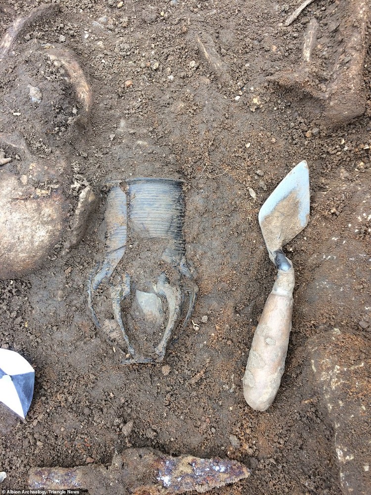A unique Anglo-Saxon burial site has been found beneath a Cambridge student hall of residence