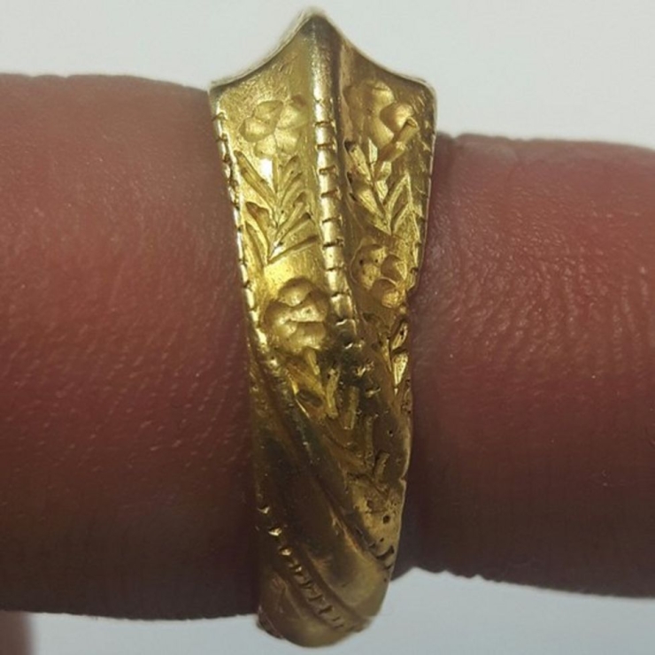 2.2.2018 Golden Bishop's Ring