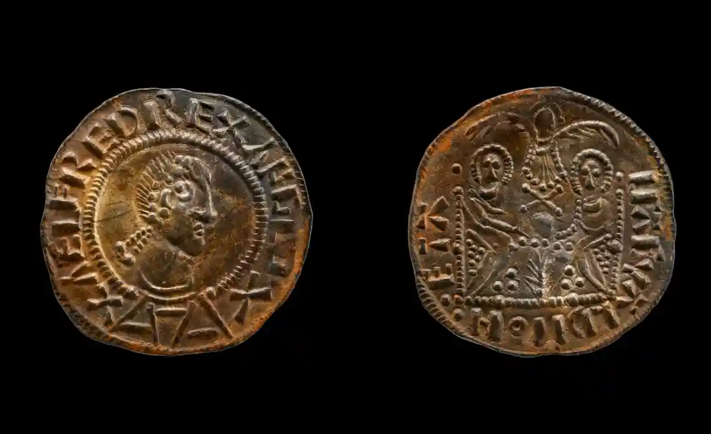 Za pokus o prodej vzácných anglosaských mincí namísto odměny vězení