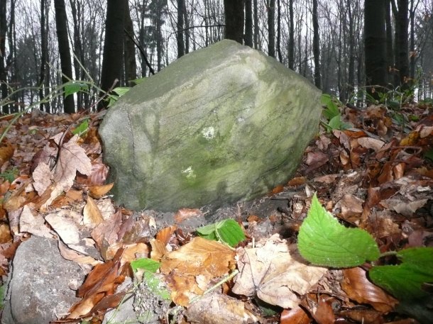 Hraniční kámen