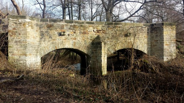 Kamenný mostek